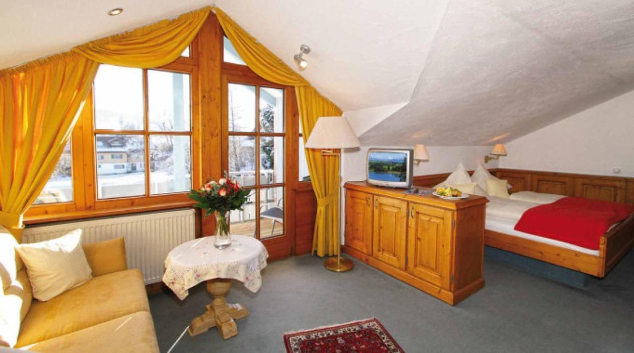 Naturhotel Am Sonnenhang Oy-Mittelberg Bagian luar foto
